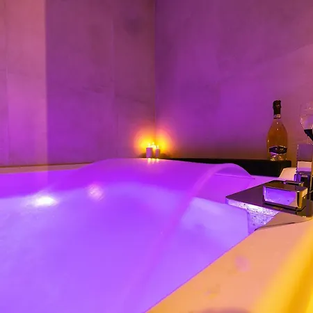 Al Castello Luxury Bed & Breakfast