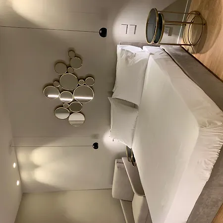 Al Castello Luxury Bed and breakfast