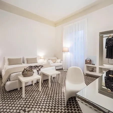Al Castello Luxury Couette-café 4*